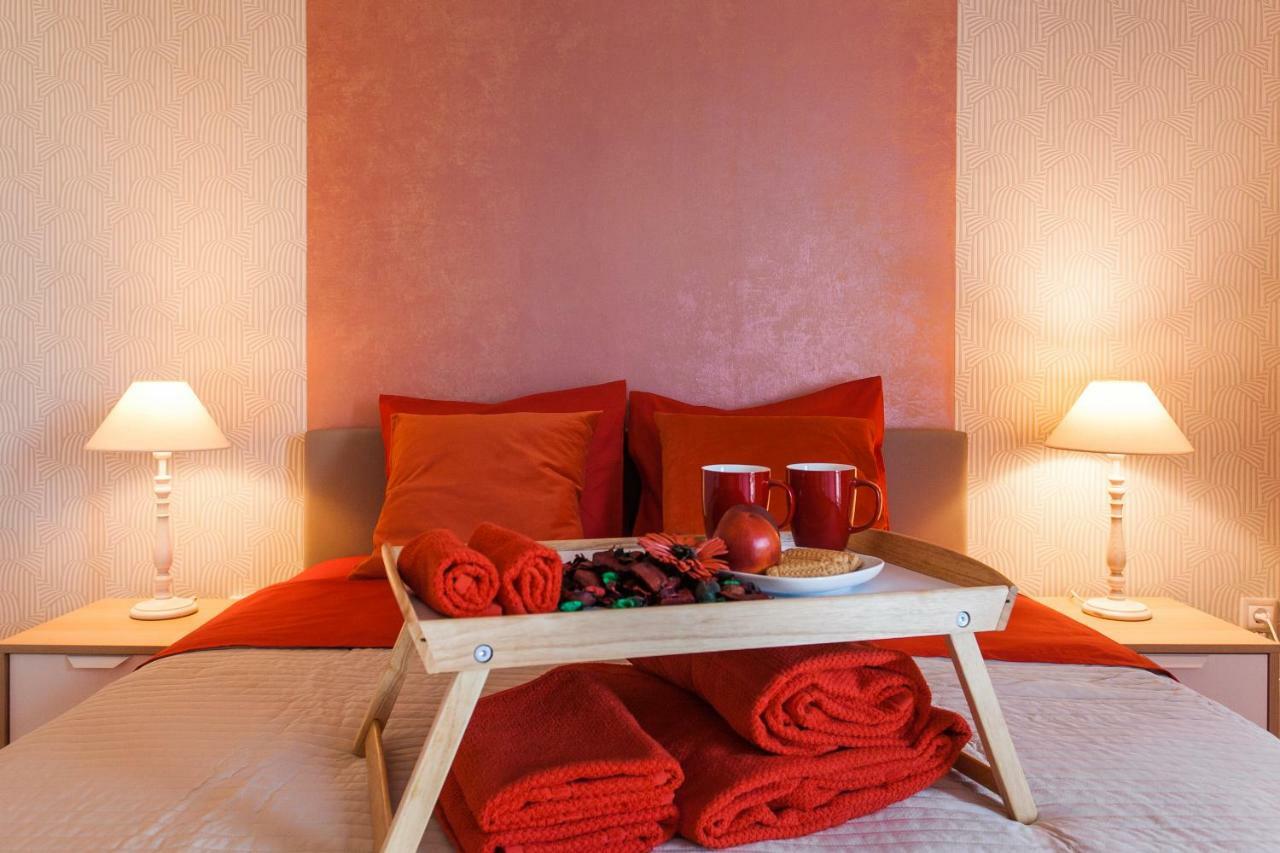 Museum Of Modern Art Rooms In Apartment, Next To Metro Suggrou Fix, Walk To Acropolis Athens Ngoại thất bức ảnh